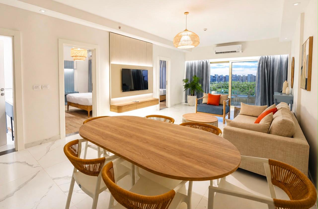 Living and dining area